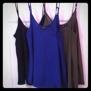 BUNDLE of APT 9 Flowy Camis 🎀